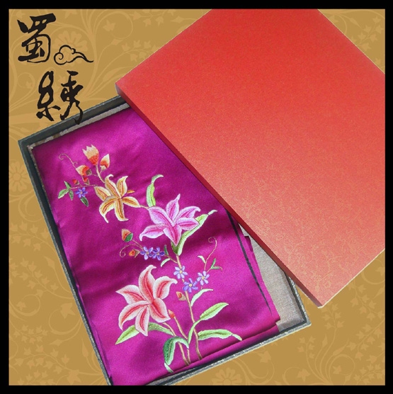 成都人工绣花，蜀绣围巾